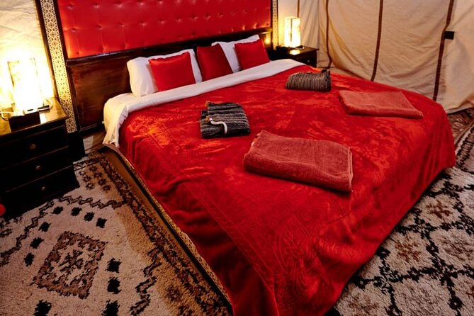 1 night Camel Treking in Merzouga Desert Luxury Camp - The camel ride takes about 90 minutes