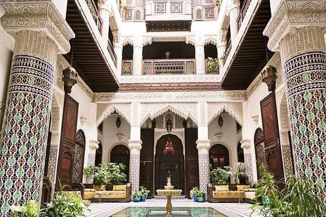 10 Days 9 Nights Luxury Tour of Morocco - Day 3: Walking through the Fez medina