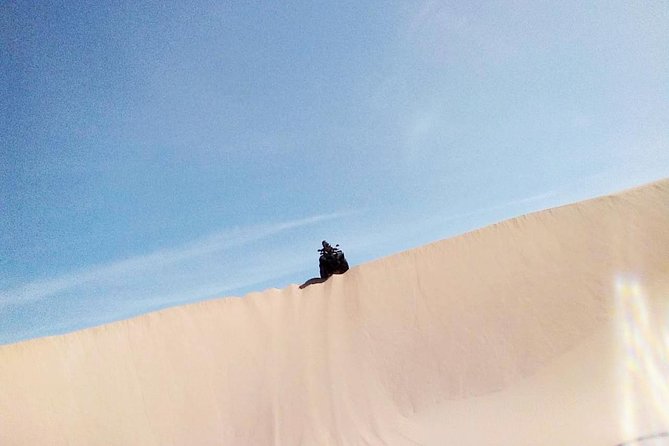 2h quad bike on the beach and in the dunes - Climbing the dunes near Essaouira