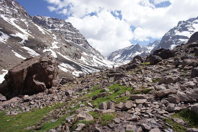 3-Day Mount Toubkal Climb from Marrakech - Guide quality and group atmosphere
