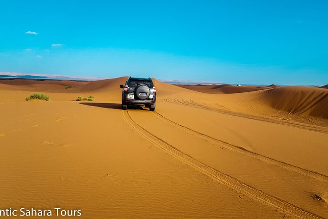 3-Days Sahara Desert Tour from Fez to Marrakech - The Dades Valley and its red rock bends