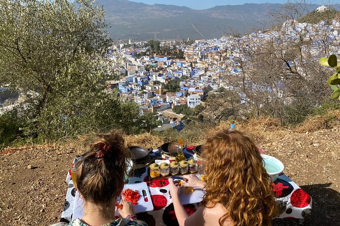 3-Hour Cooking Class overlooking the Blue City - Mint tea, family hospitality, and Moroccan food traditions
