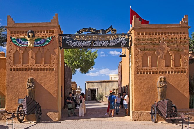 3days/2Nights: Merzouga Sahara Desert Tour - Arriving in Merzouga and riding into the desert