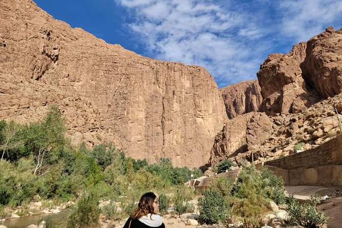 4 Days Desert Tour From Marrakech to Fes via Merzouga Dunes - Accommodation, food, and what to pack
