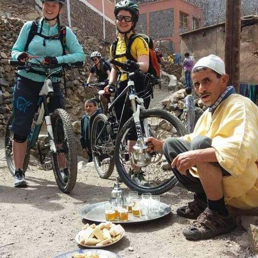 A Day With The Berbers - 3 Valleys Day Trip from Marrakech - Transport, group size, and timing