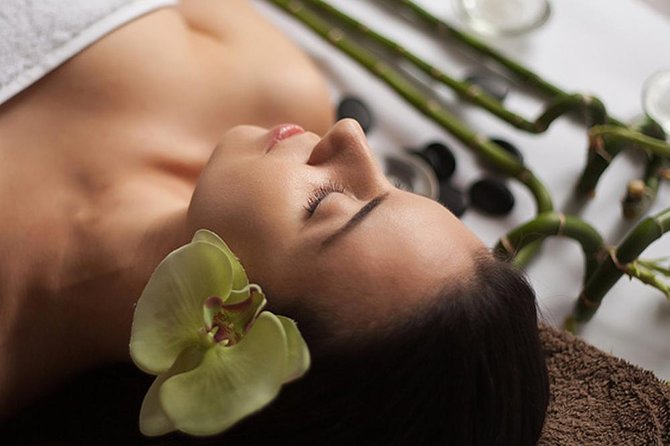 Agadir : 1h Relaxing Berber Massage - The warm herbal foot bath