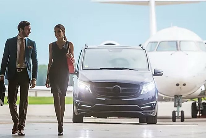 Agadir Airport Transfer Service 24/7 - Space for eight passengers and family needs