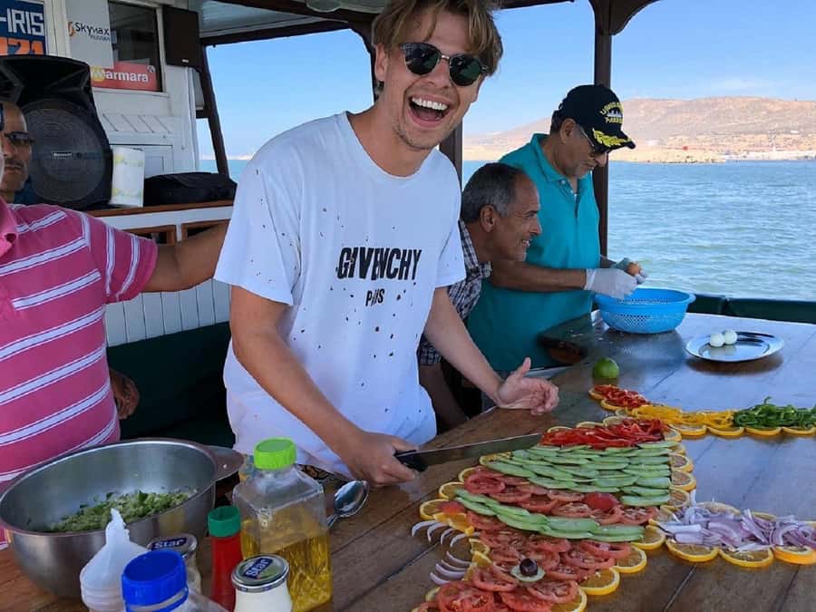 Agadir: Boat Trip with Fishing, Swimming, and BBQ Lunch - Practical tips for a better day
