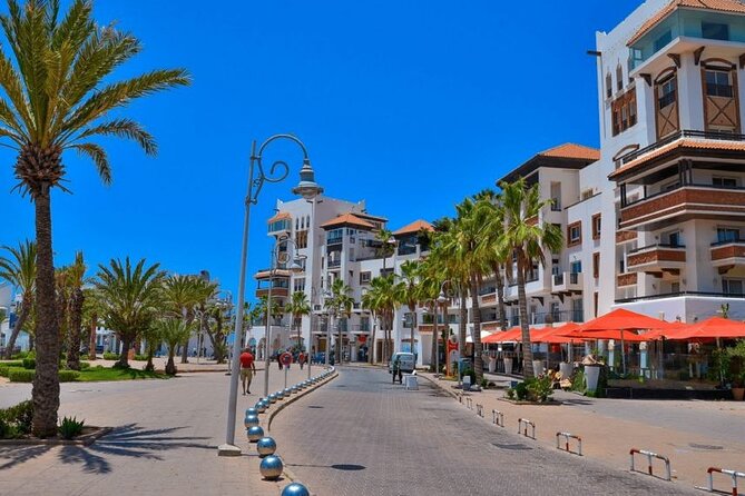 Agadir City Half-Day Tour Sightseeing - Guides, vehicles, and the value of local help