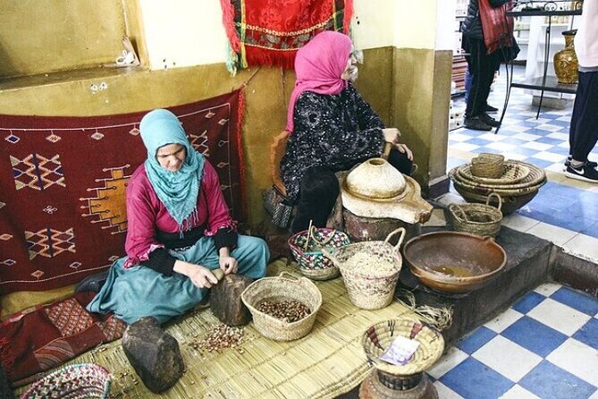Agadir Guided old medina Tour With Hotel Transfer - What the $15.10 Price Really Buys