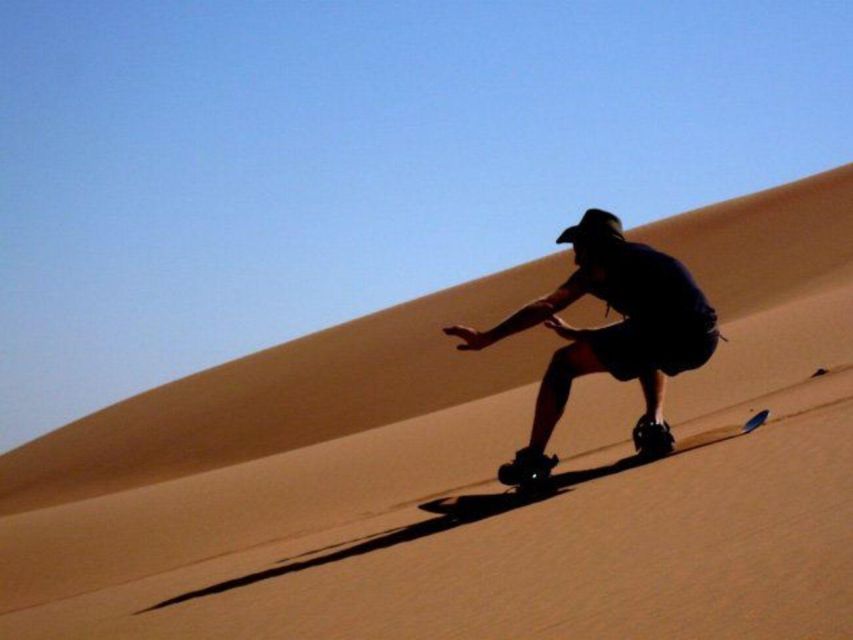 Agadir/Taghazout: Desert Sandboarding & Visit to the Canyon - Wind, heat, and the work of climbing
