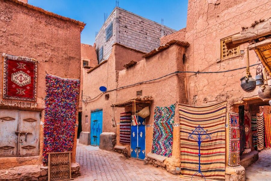 Agadir/Taghazout: Marrakech Trip with Licensed Tour Guide - Heat, shoes, money, and smart preparation