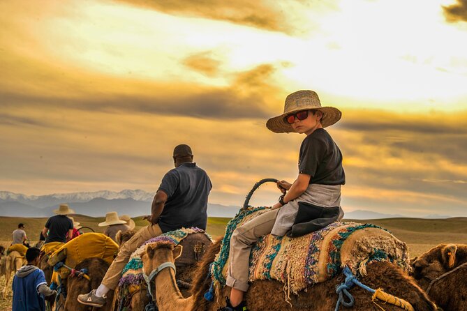 Agafay Desert - Quad camel and dinner show - The 4:00 pm pickup and drive from Marrakech