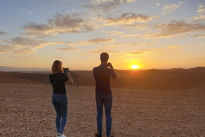 Agafay Desert Sunset Tour - Mint tea, cake, and a local welcome