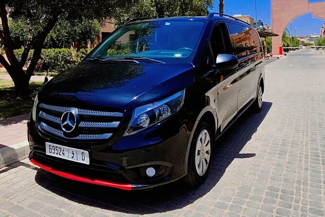 Amazing airport pickup/ drop off in Casablanca/ safe&easy - Communication is one of the main strengths