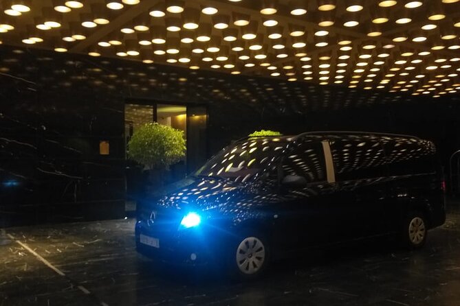 Amazing airport pickup/ drop off in Casablanca/ safe&easy - Safety, comfort, and group privacy