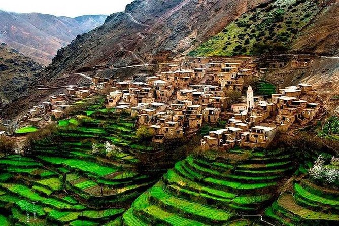 Atlas Mountains and Three Valleys & Waterfalls - Villages Marrakech Day Trip - What the private format adds