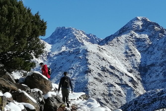 Atlas Mountains Guided Day Hike - Small groups and the human side of the hike