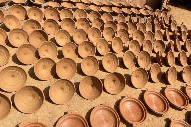 Atlas: Pottery workshop , hiking and swimming pool - Lunch beside the pool at an authentic villa