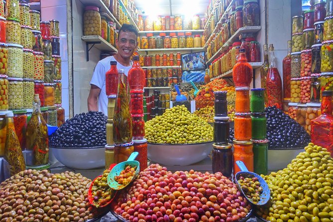 Authentic Moroccan Food Tour in Marrakech with Dinner - What the medina adds to the meal