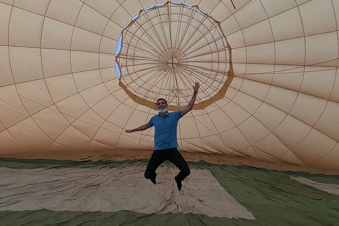 Balloon Flight with Berber Breakfast - Berber breakfast in the tent