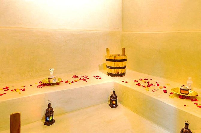 Camel Ride and Spa Treatment in Marrakech - One hour among palms and Berber villages