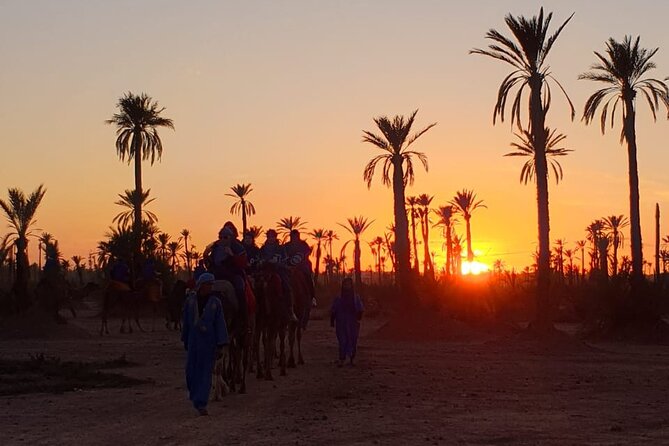 Camel ride Marrakech - Changing into Moroccan clothing