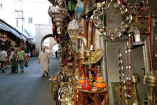Casablanca City Tour: Hassan II Mosque, Arab League Park & Sights - Central Marketplace and the Final Shopping Stop