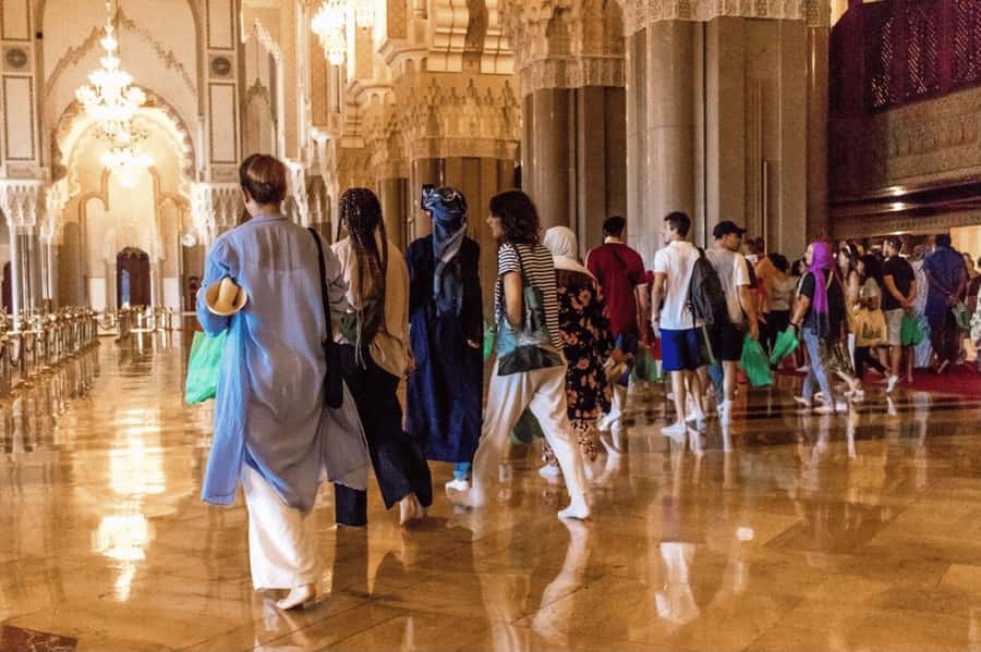 Casablanca: City Tour with Hassan II Mosque Entry Ticket - A quick look at the Old Medina and Rick’s Café
