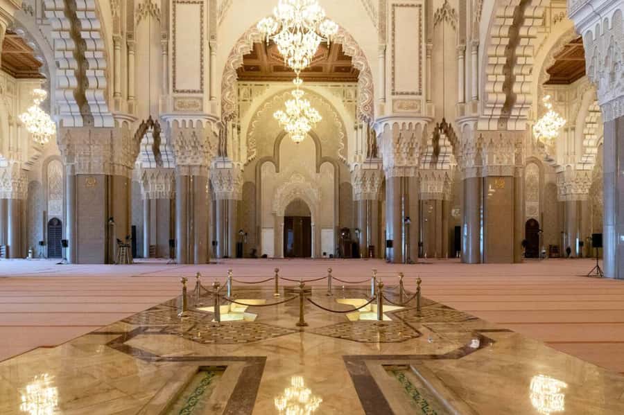 Casablanca City Tour with Hotel Pickup and drop off - Notre Dame de Lourdes and Arab League Park