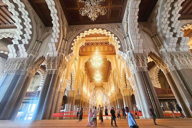 Casablanca Cruise break Tour including Guided Mosque Ticket - Key points at a glance