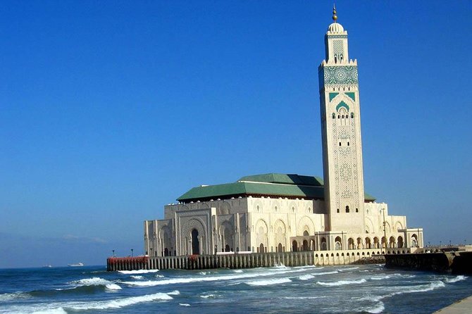 Casablanca Guided City Tour - Royal Palace gates: a five-minute glimpse
