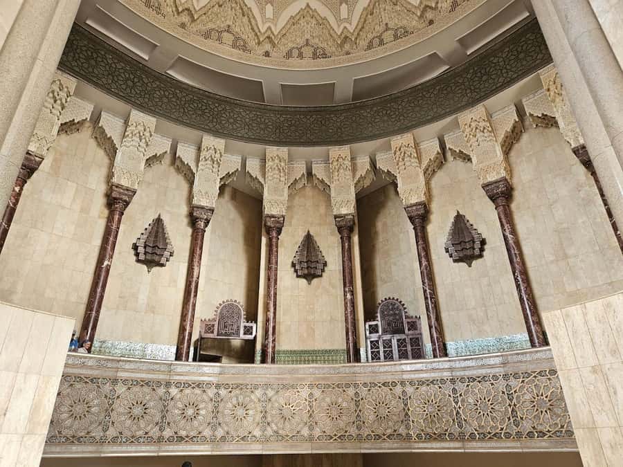 Casablanca: Hassan II Mosque & City Highlights Tour - Guides Are The Main Strength