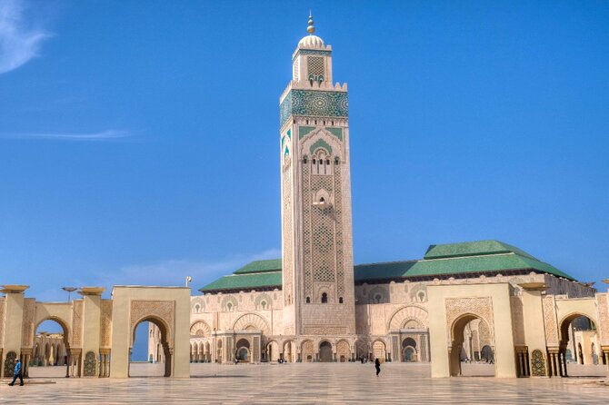 Casablanca: Hassan II Mosque & City Highlights Tour - Arab League Park and Notre Dame de Lourdes