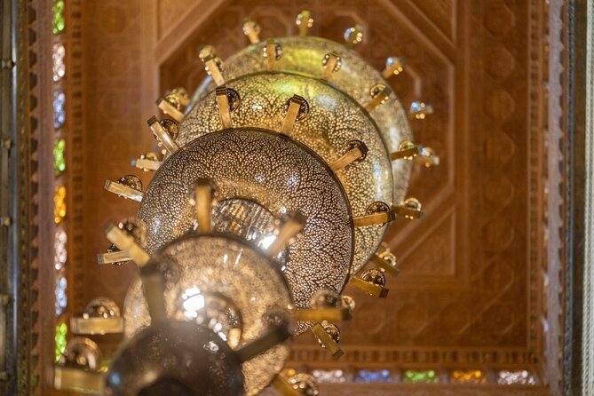Casablanca Layover Tour with Round-Trip Airport Transfer - Hassan II Mosque: Allow Time and Budget for the Main Sight