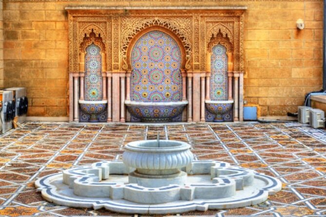 Casablanca Private City Tour - Place des Nations Unies and the modern city center