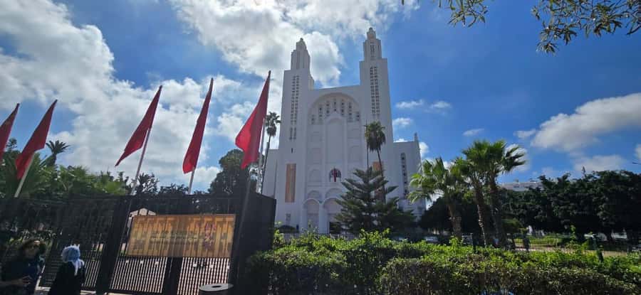 Casablanca: Private or Group Tour - Two Churches, Two Different Architectural Stories