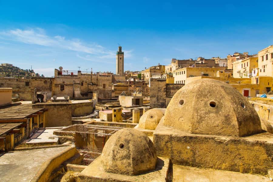Casablanca to Fez: Scenic & Historical Day Trip with Lunch - Lunch Inside the Medina