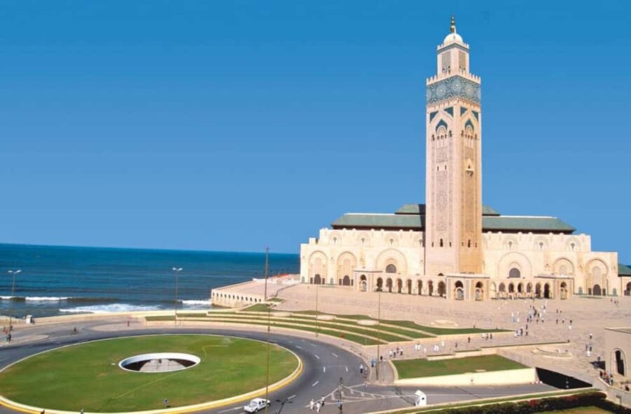 Casablanca: Tour & Guided Mosque Ticket Cruise Excursion - What the day feels like in practice