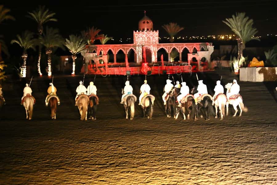 Chez Ali Dinner & Horsemen Show From Marrakech - Dinner under the tent