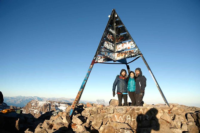 Combined Tour: Atlas Mountains Trek and Sahara Desert 5 days Tour - Day 4: Todra Gorge and the Erg Chebbi camp