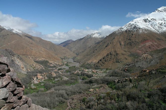 Combined Tour: Atlas Mountains Trek and Sahara Desert 5 days Tour - Guides, drivers, and the human side