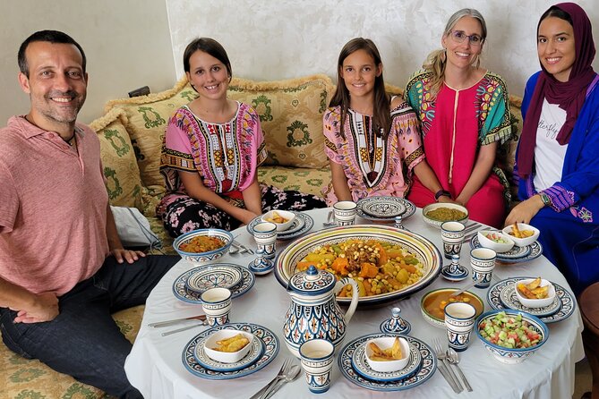 Cook Moroccan Food & Try on Traditional Clothes like a local - What happens when you arrive