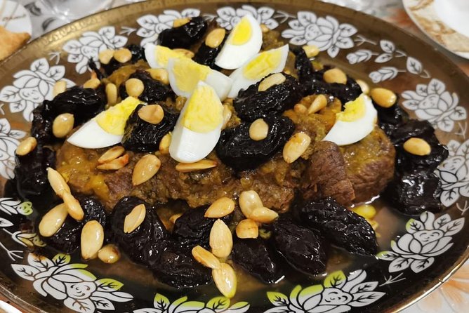 Cooking Class - Moroccan cuisine - From chopped ingredients to tagine and couscous