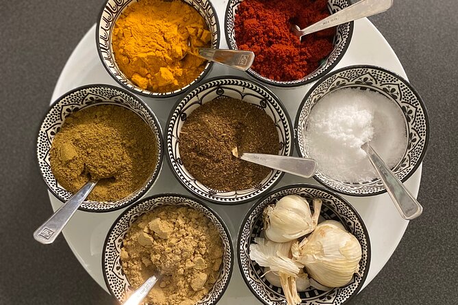 Cooking class with Yassine and family - Making spices and preparing three courses