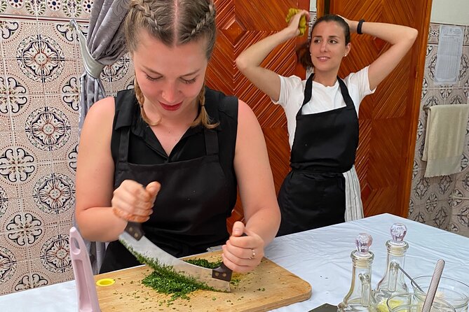 Cooking class with Yassine & Mom - Preparing three vegetable salads and dessert
