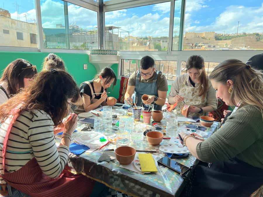 Creative Painting on Fes Pottery - Key Points at a Glance
