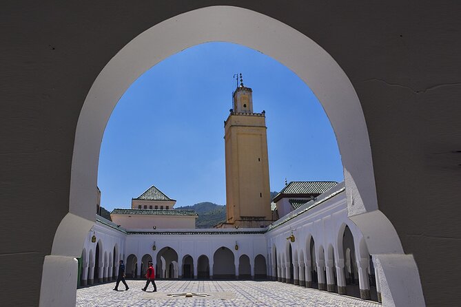 Day Trip from Fes to Meknes, Volubilis, Moulay Idriss - Lunch near Bab Mansour