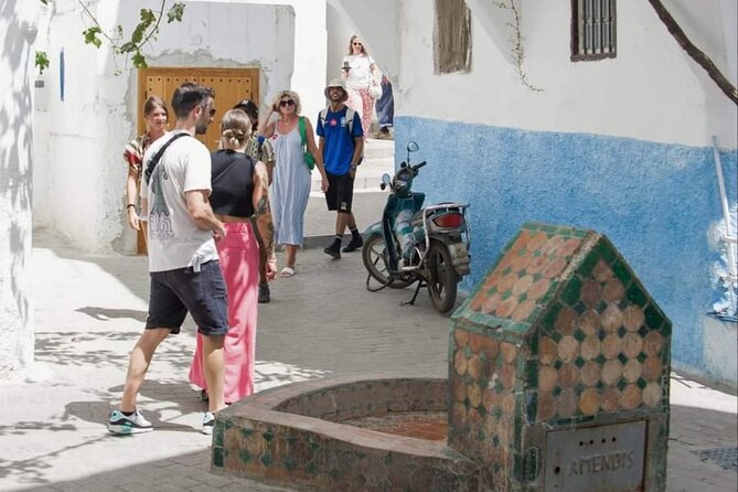Day Trip From Tarifa To Tangier All Inclusive - Walking the medina and Souk Berbers
