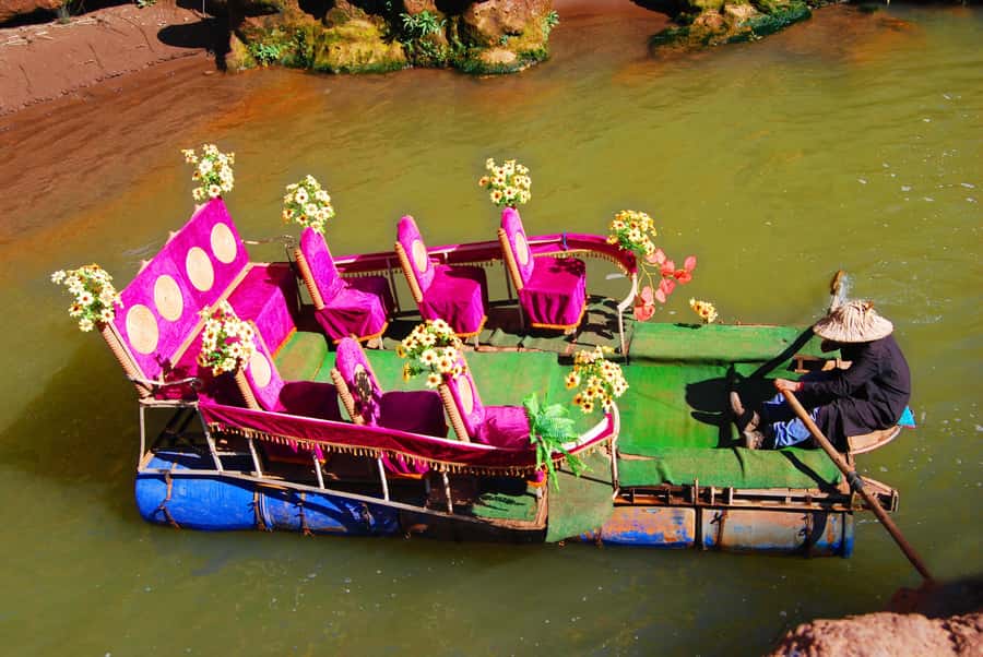 Day Trip To Ouzoud Waterfalls & Boat Ride From Marrakech - Reaching the 110-Meter Ouzoud Falls